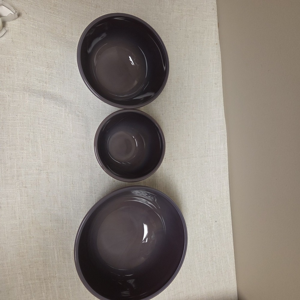 New Mixing Nesting Bowls Set 3 Stackable - Eggplant Purple Glass - Mosser USA - Picture 5 of 6